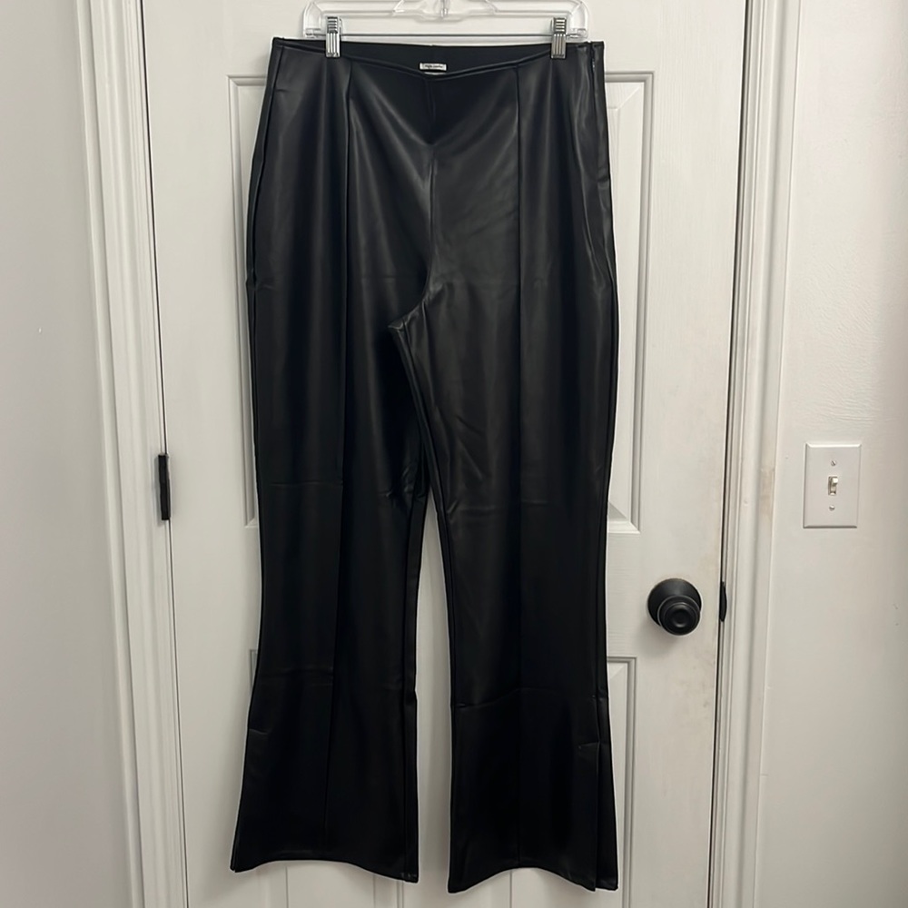 Abercrombie Vegan Leather size XL